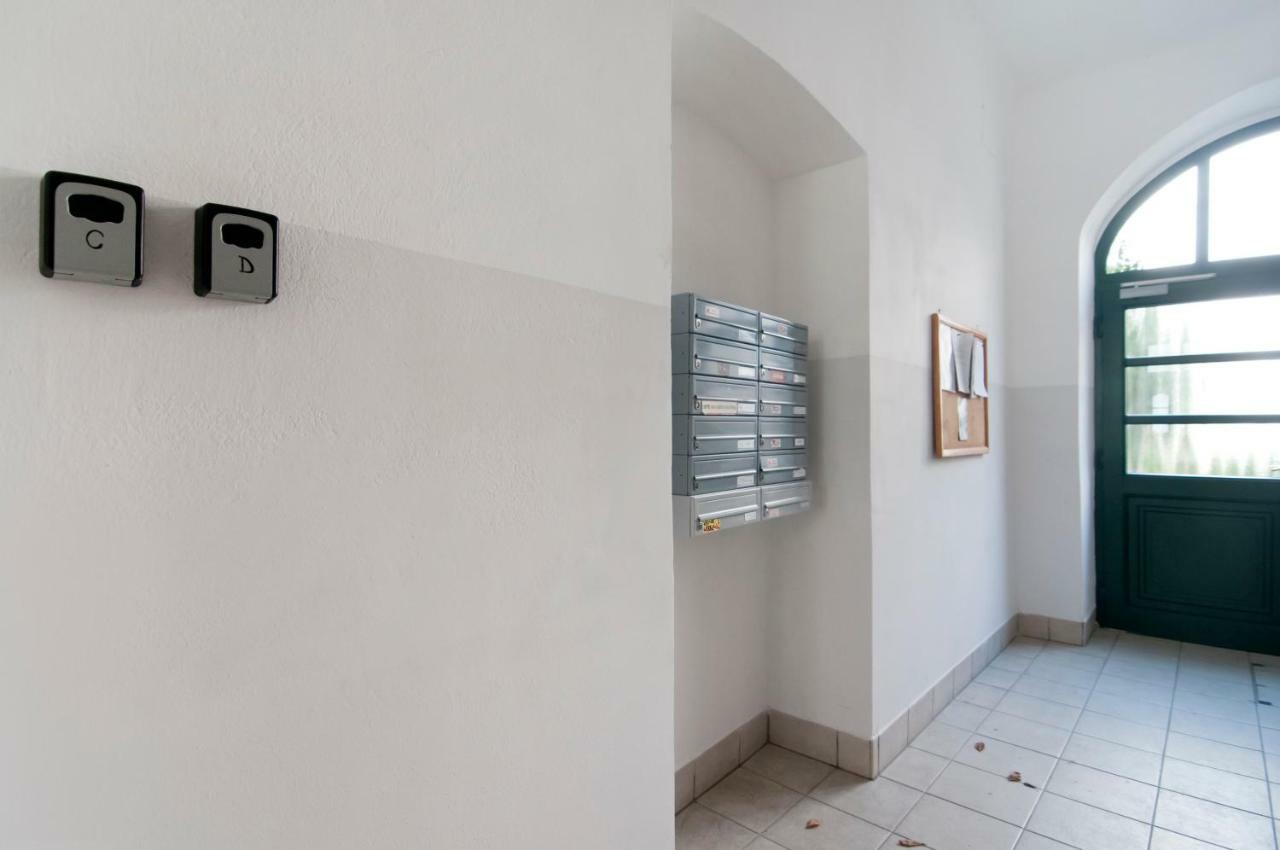 Stylish Self-Check-In Apartment With 2 Bedrooms فيينا المظهر الخارجي الصورة